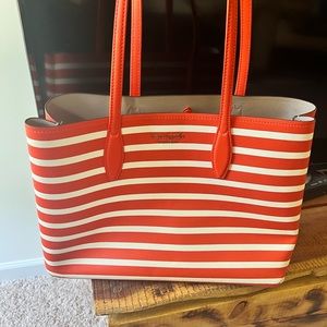 Large Kate Spade purse (with wristlet wallet)